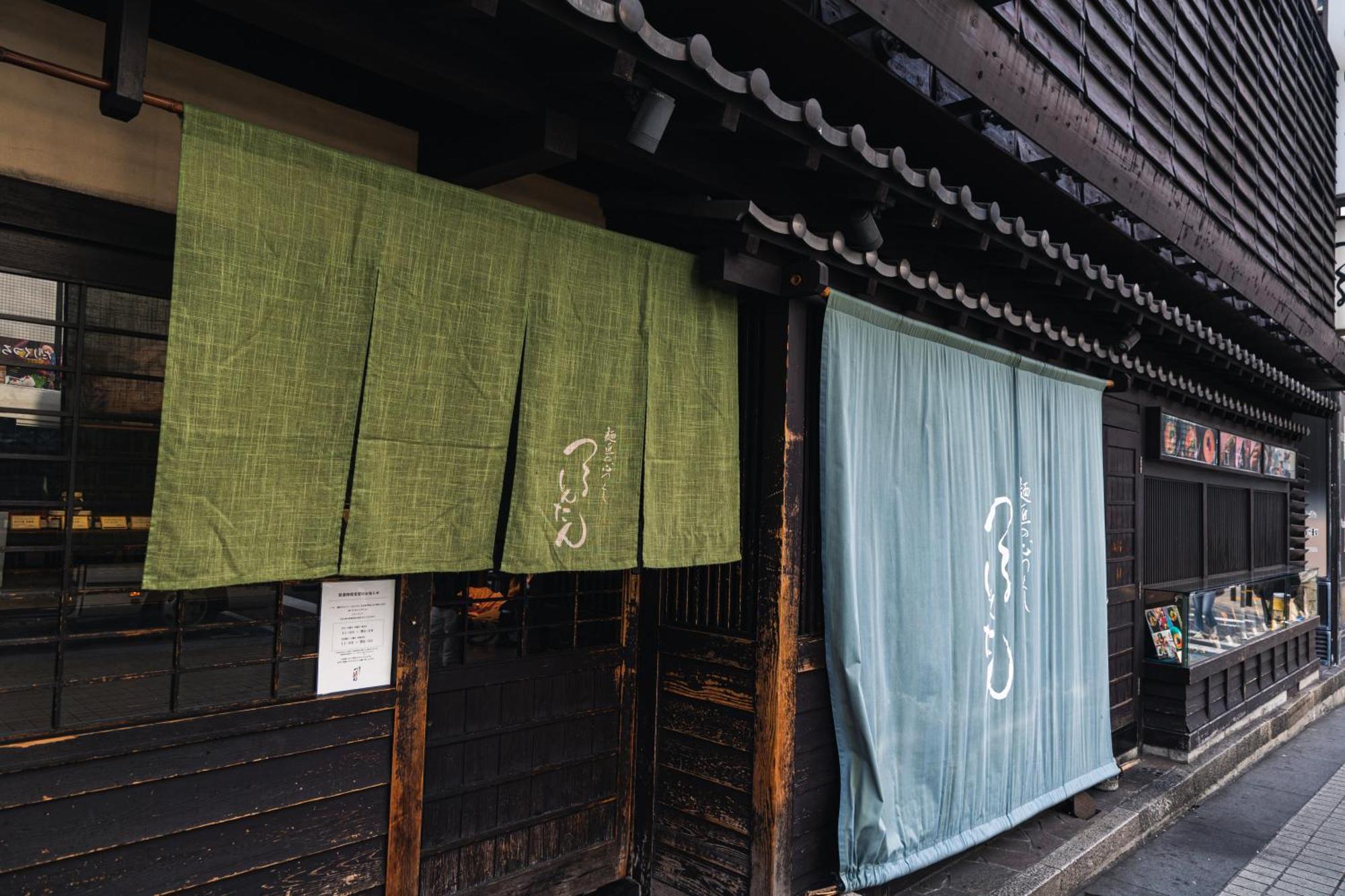 702 道頓堀側のお部屋 中心地へのアクセス抜群 ダブルベッド1台 お布団1枚 Apartment Osaka Exterior photo