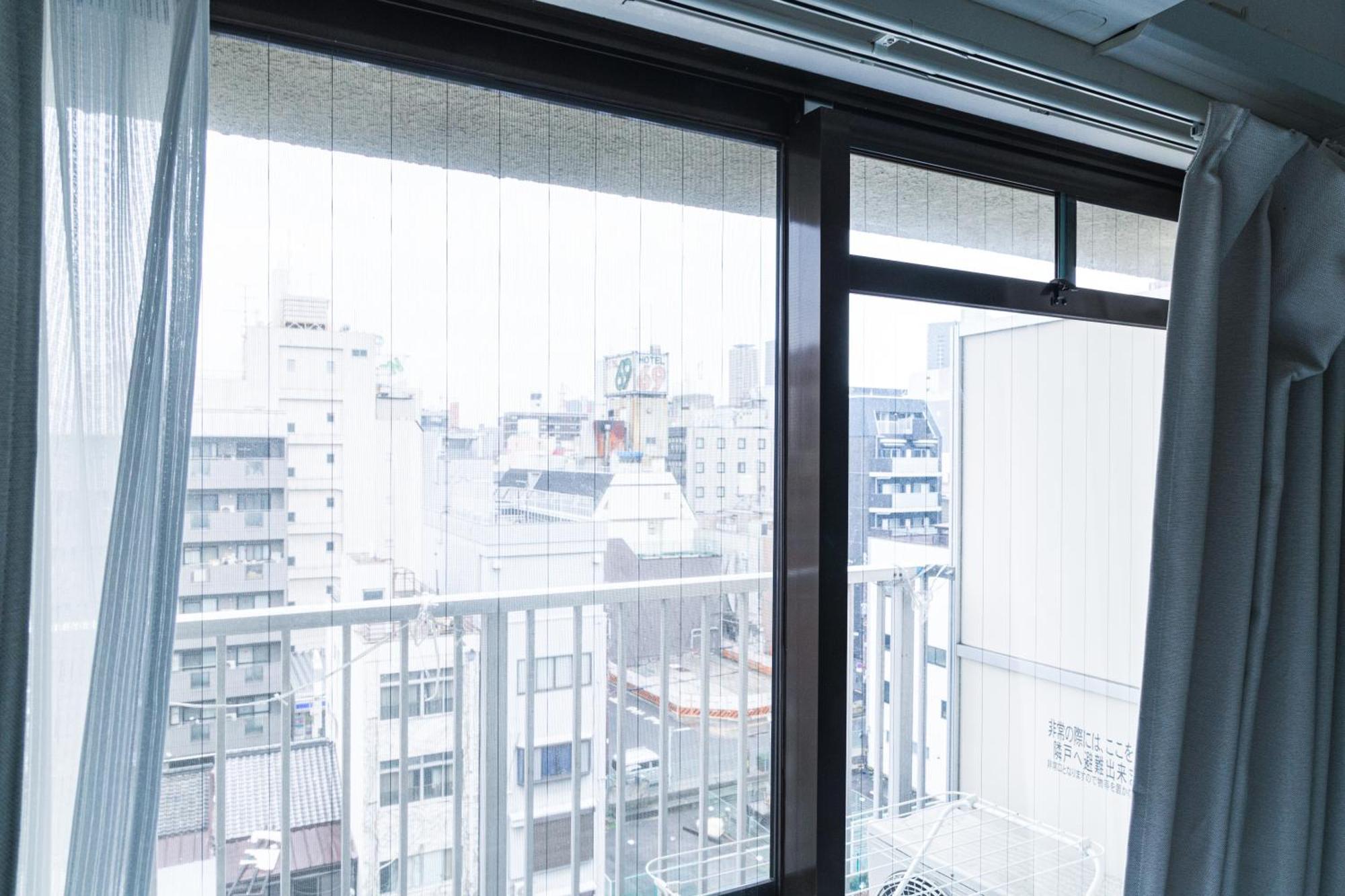 702 道頓堀側のお部屋 中心地へのアクセス抜群 ダブルベッド1台 お布団1枚 Apartment Osaka Exterior photo